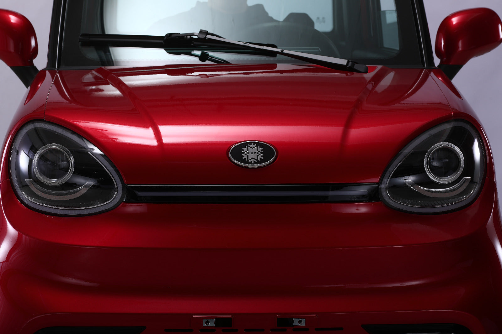 BULLBIKE Stuttgart Elektromos kabinos autó 3000W 60V 100ah 25/45 Km/h