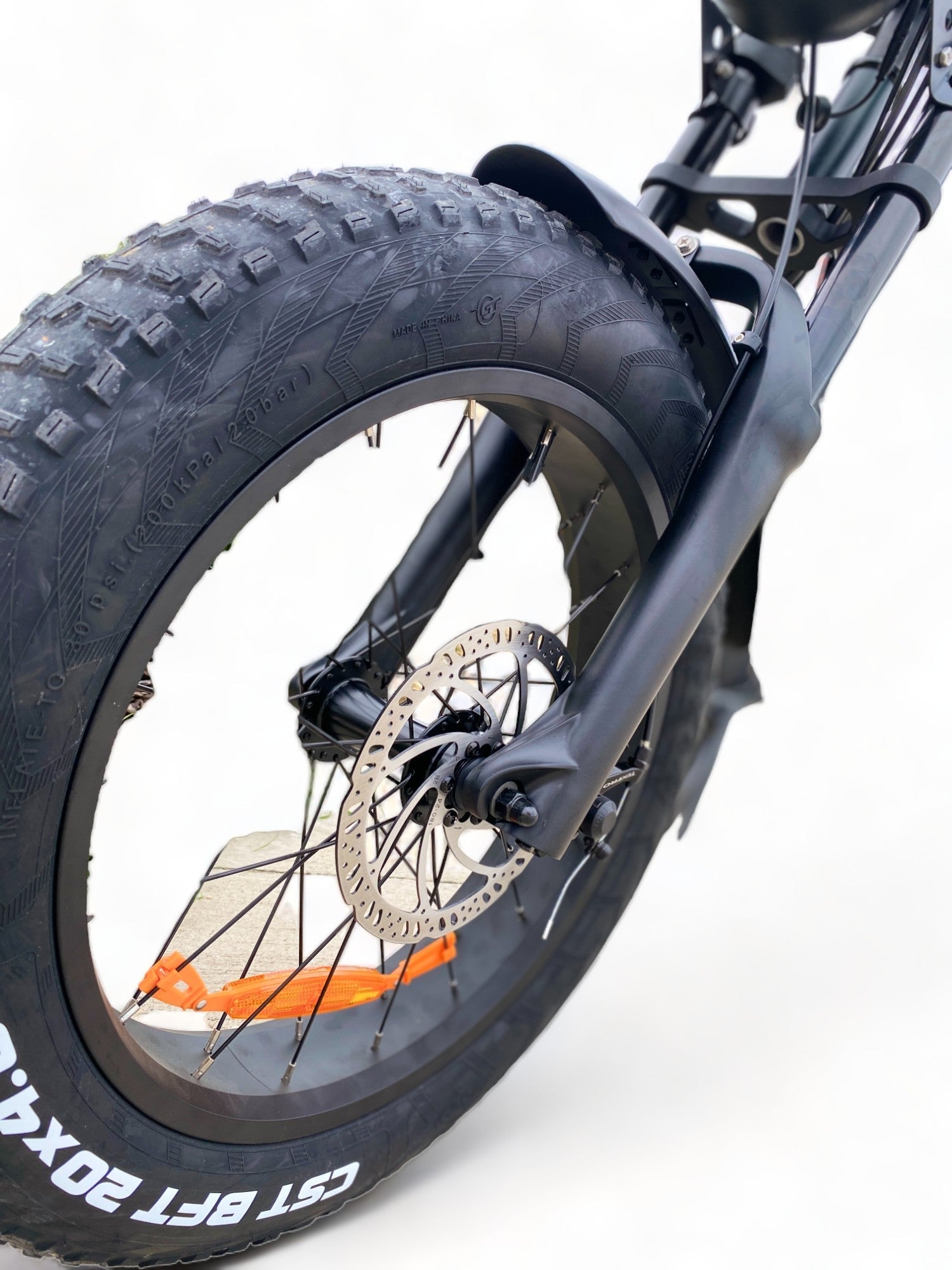 BULLBIKE Sofia ZT-86 Fatbike Elektromos Kerékpár 250W 48V 13Ah 25 km/h
