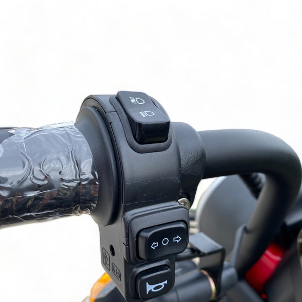 BULLBIKE TRONDHEIM ZT-16 Elektromos Háromkerekű Robogó 1300W 60V 20Ah 25Km/h