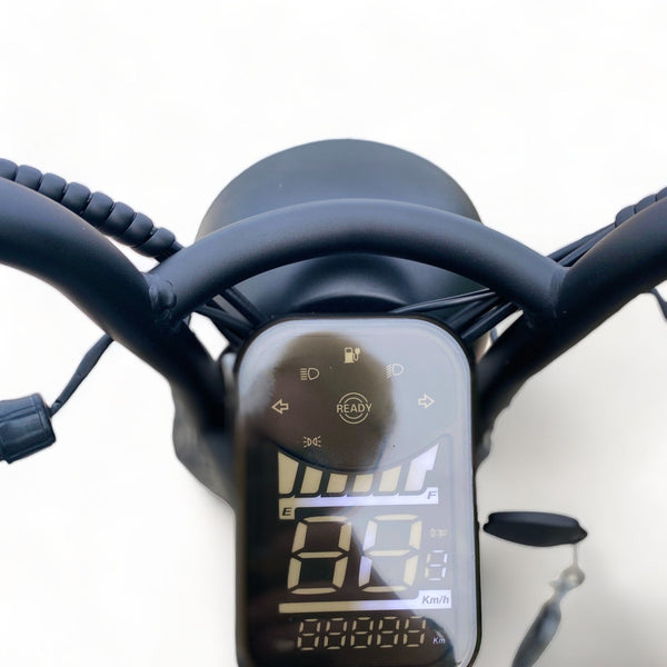 BULLBIKE TORONTO Elektromos Háromkerekű Robogó 1300W 60V 20Ah 25Km/h