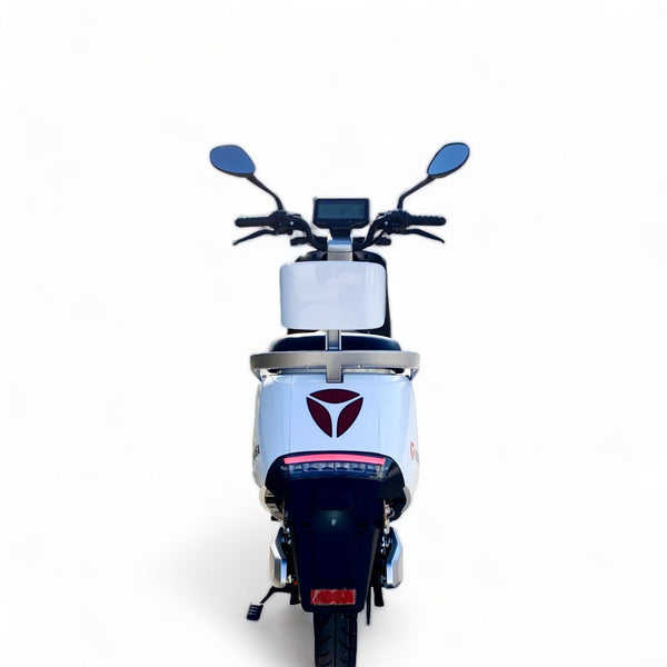 BULLBIKE Yadea G5 2300W 60V 32Ah 45 km/h Litium