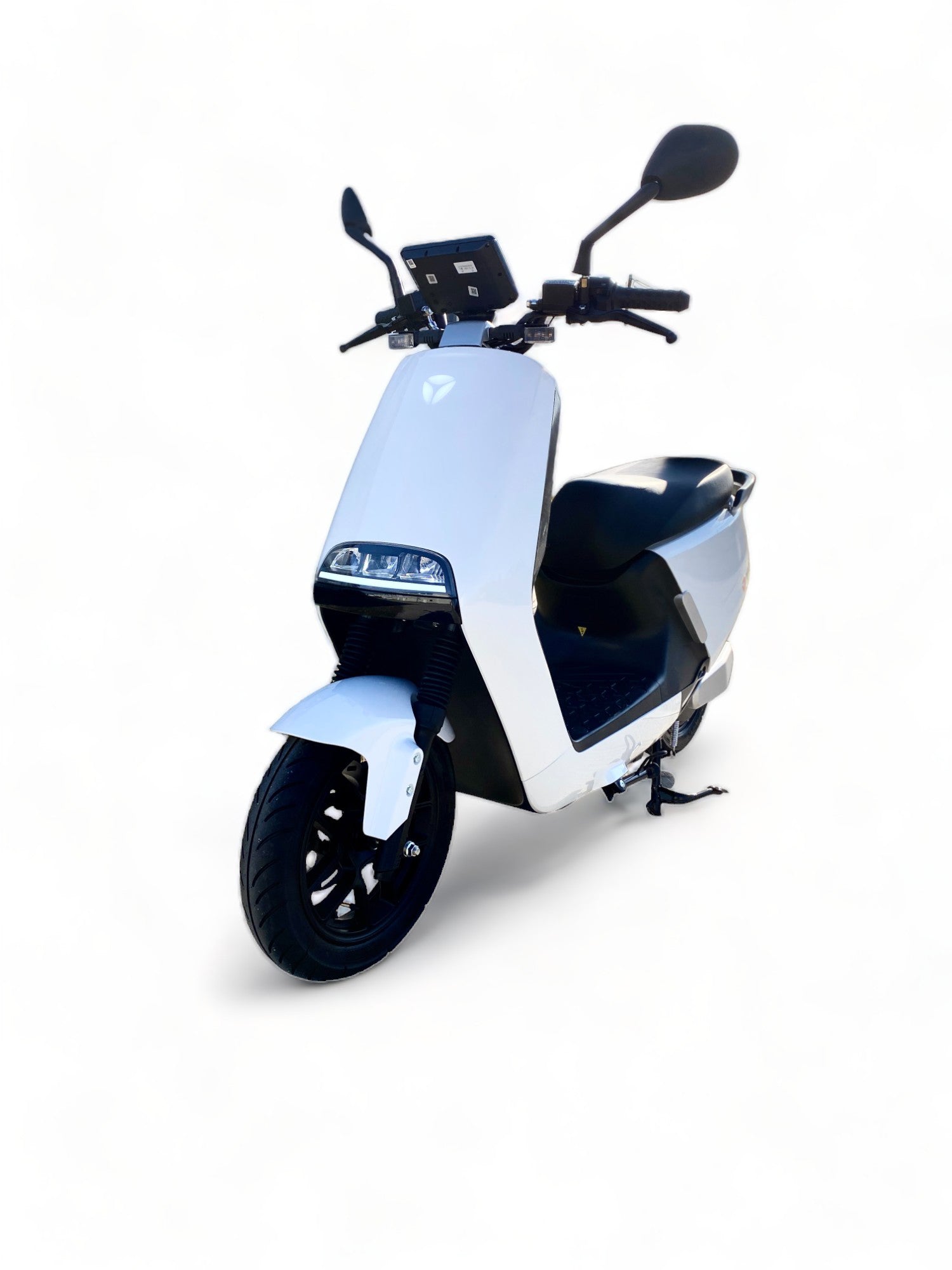 BULLBIKE Yadea G5 Eco / 2400W 72V 23Ah 45 km/h +Gyorstöltő