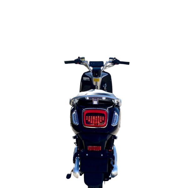 BULLBIKE Berlin 3000W Elektromos robogó Lítium 60V 20Ah 45 km/h
