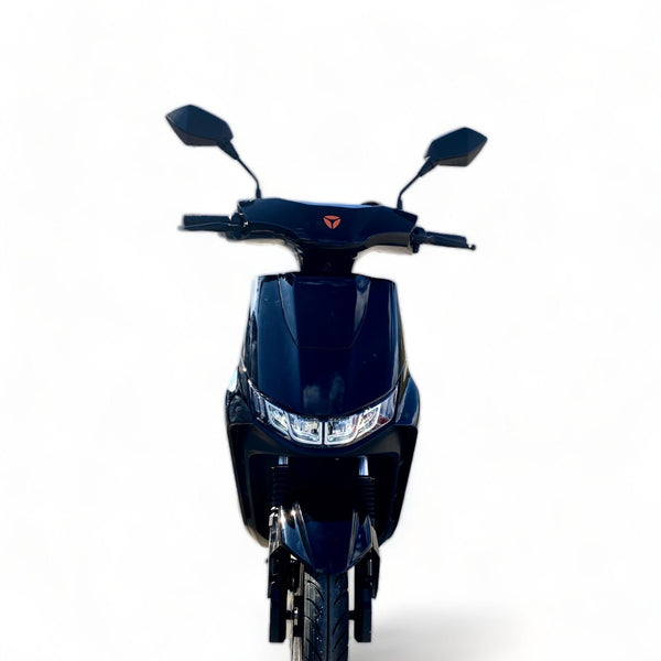 BULLBIKE Kampala ZT-38 Elektromos Robogó Yadea T9 2600W 72V 23Ah 45 km/h