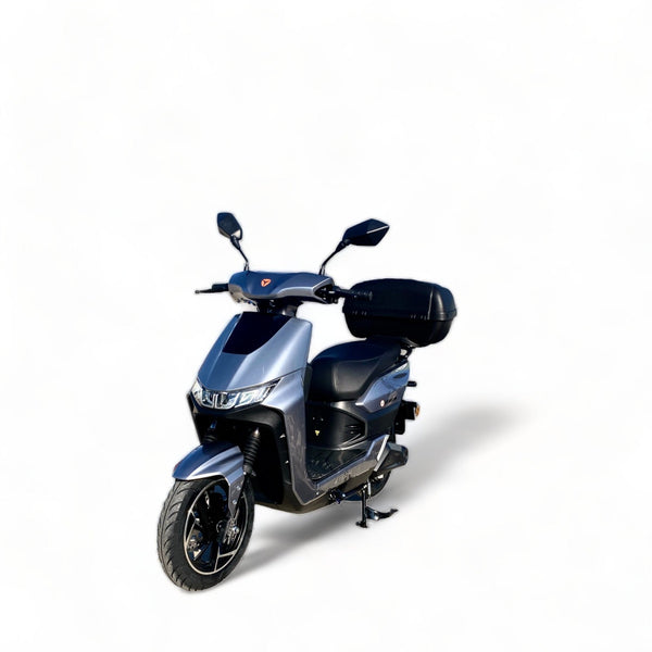 BULLBIKE Kampala ZT-38 Elektromos Robogó Yadea T9 2600W 72V 23Ah 45 km/h