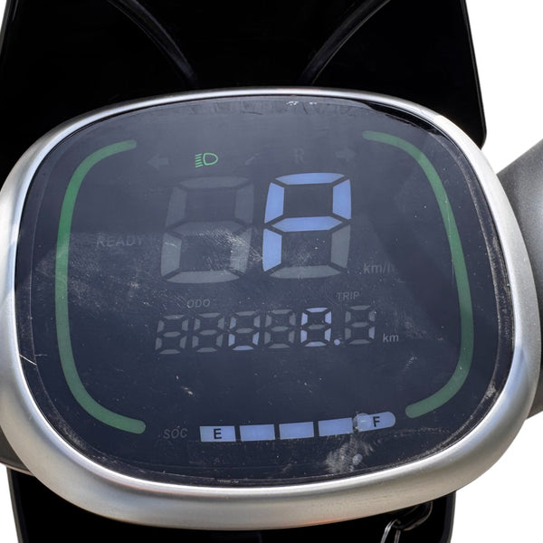 BULLBIKE Leko Elektromos robogó ZT-08 500W 48V/60V 20Ah/23Ah 25 km/h