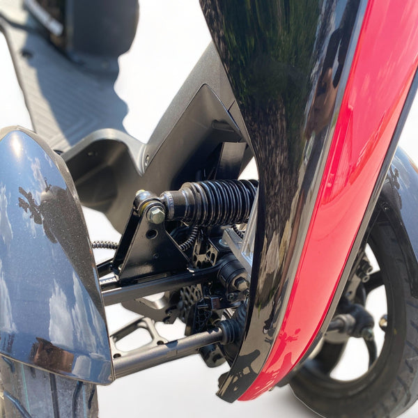 BULLBIKE DOOHAN Itango Elektromos robogó 48V 26Ah Lítium 1200W 45Km/h