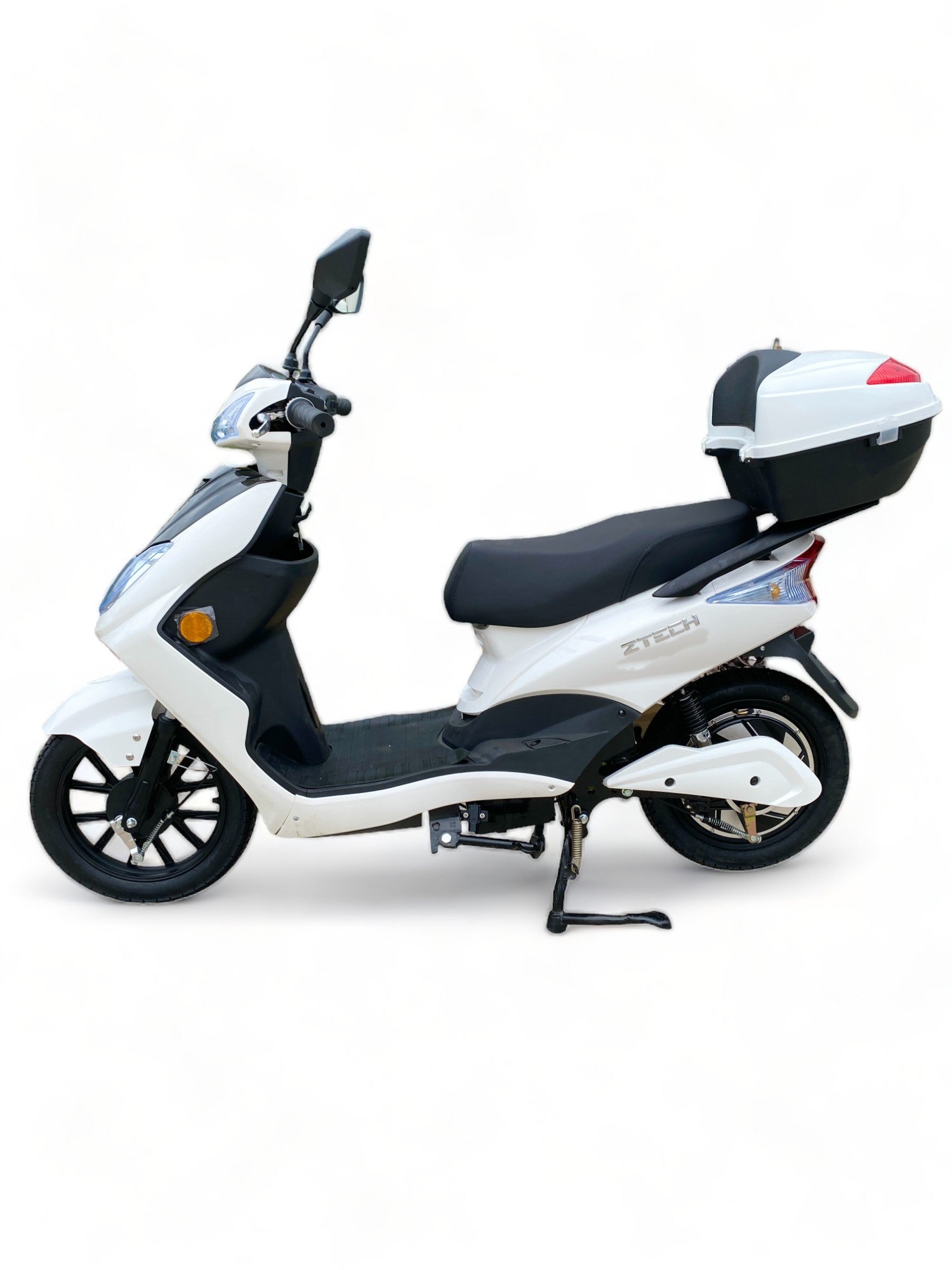 BULLBIKE HELSINKI Elektromos robogó 48V 12Ah 900Watt 25km/h
