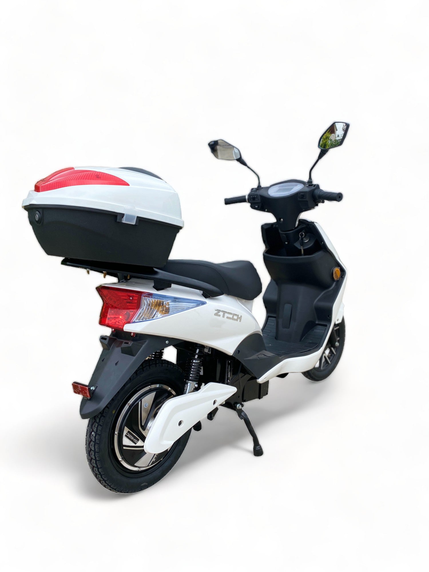 BULLBIKE HELSINKI Elektromos robogó 48V 12Ah 900Watt 25km/h