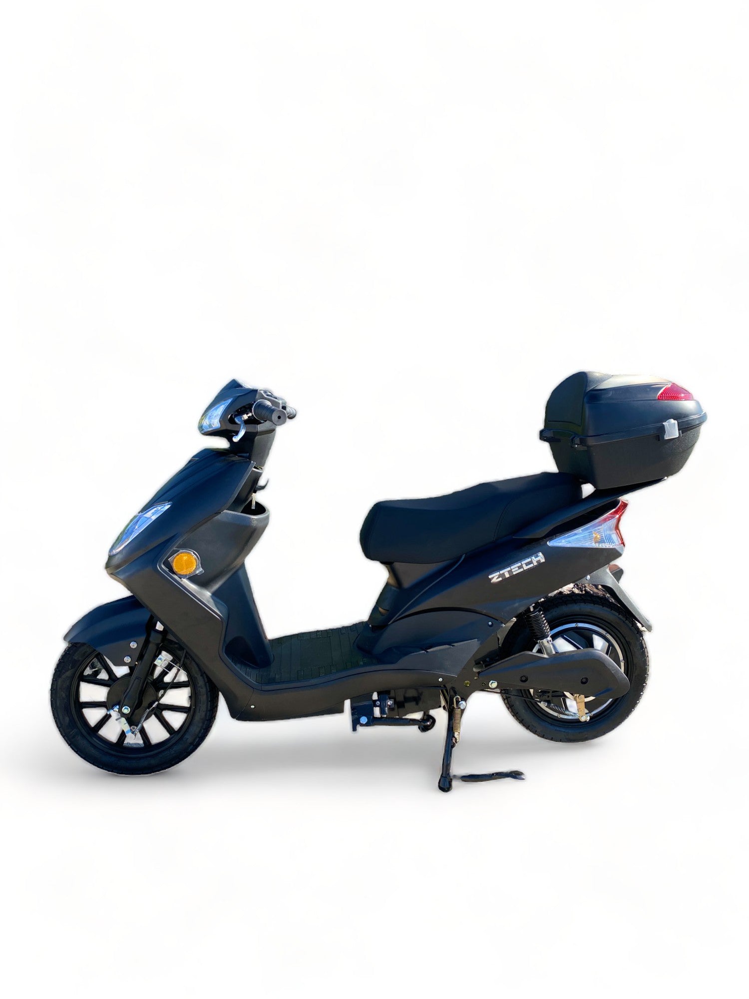 BULLBIKE HELSINKI Elektromos robogó 48V 12Ah 900Watt 25km/h