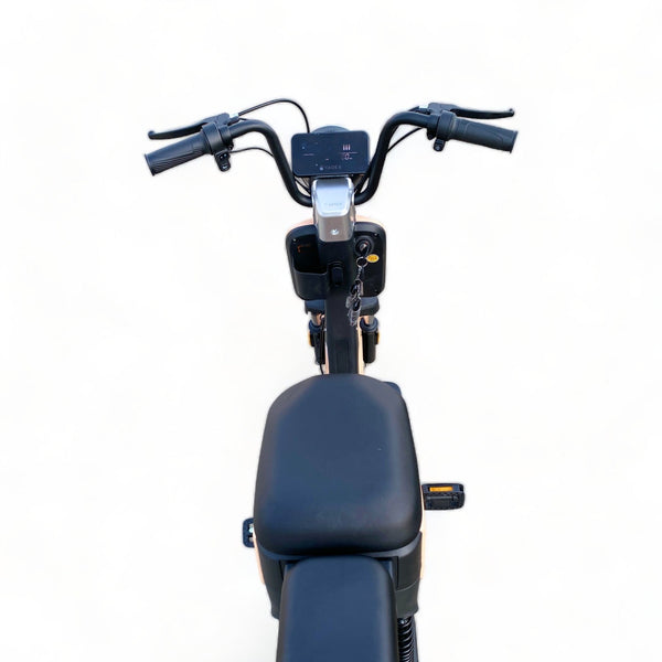 BULLBIKE Canberra ZT-05 Elektromos robogó 350W 48V 12Ah 25 km/h