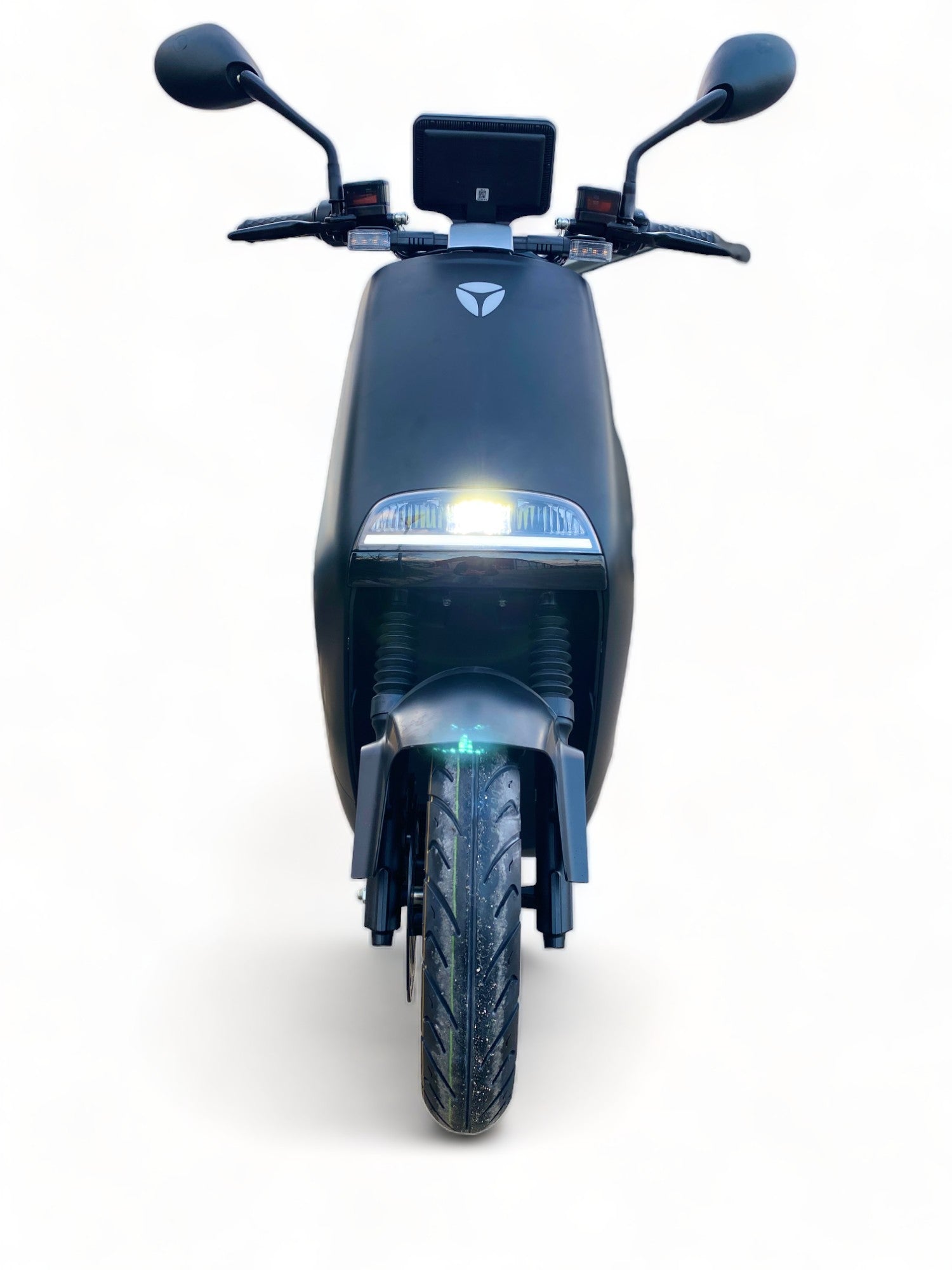 BULLBIKE Yadea G5 Eco / 2400W 72V 23Ah 45 km/h +Gyorstöltő