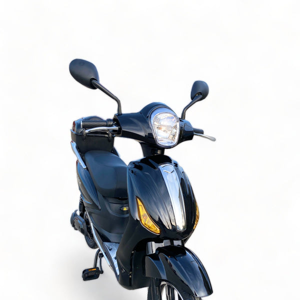 BULLBIKE OSLO ZT-09 Elektromos Robogó 350W 48V 12Ah 25 km/h