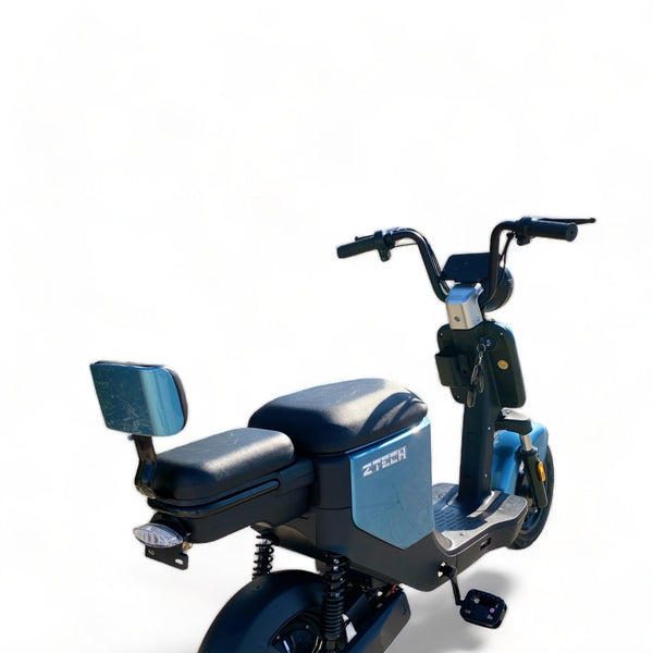 BULLBIKE Canberra Elektromos robogó 350W 48V 12Ah 25 km/h