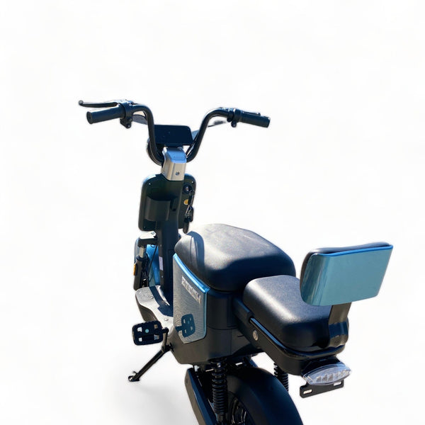 BULLBIKE Canberra Elektromos robogó 350W 48V 12Ah 25 km/h