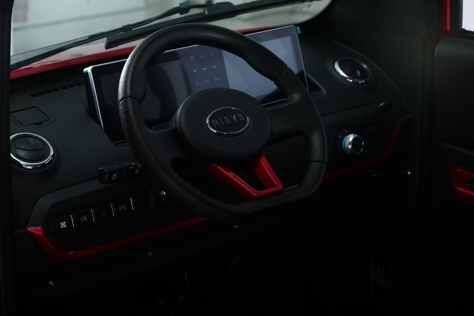 BULLBIKE Stuttgart Elektromos kabinos autó 3000W 60V 100ah 25/45 Km/h