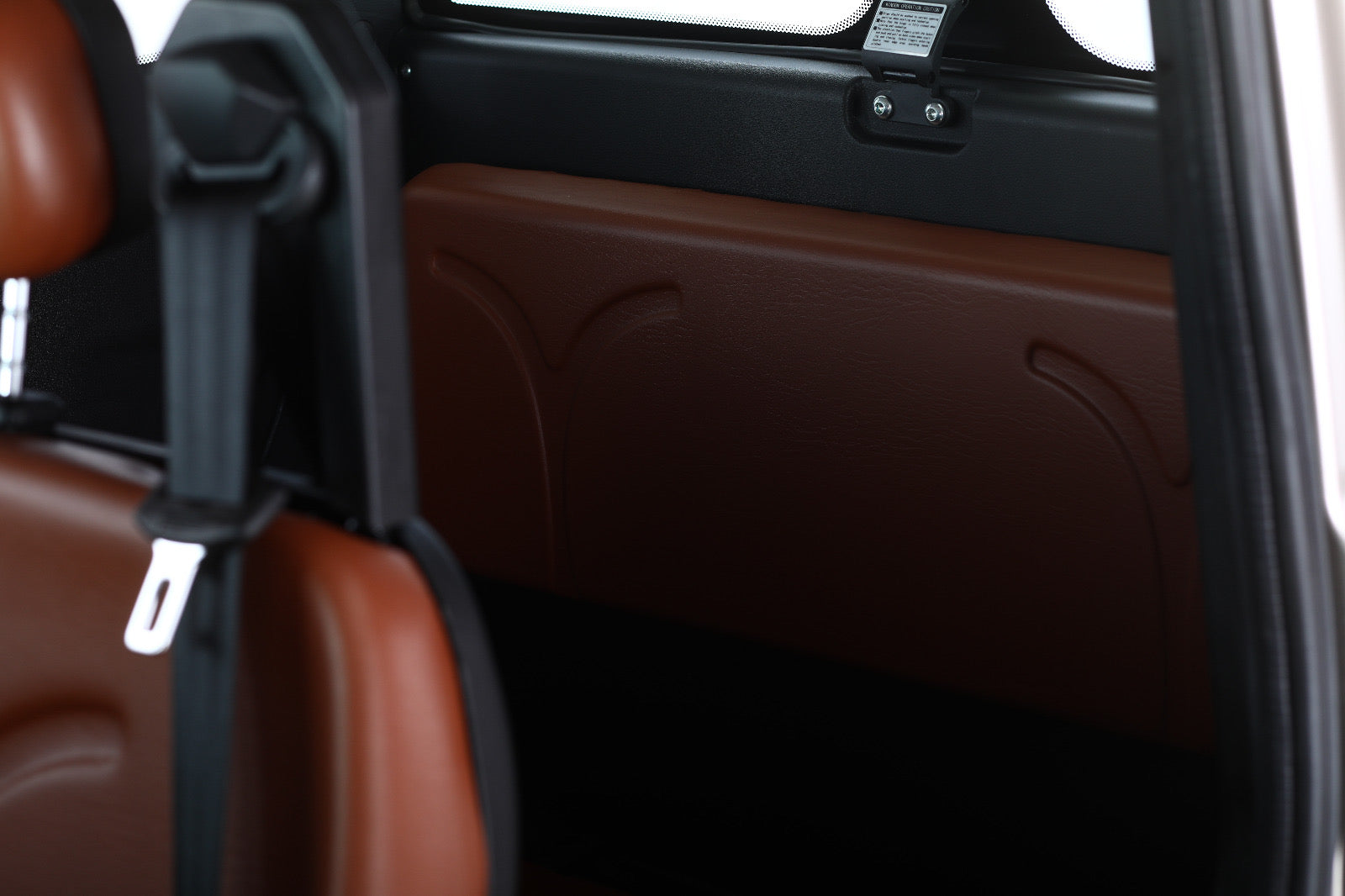 BULLBIKE Stuttgart Elektromos kabinos autó 3000W 60V 100ah 25/45 Km/h